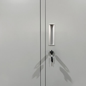 Metallist riidekapp Rehalt Systems, 1800 × 1200 × 500, 3 uksega 6