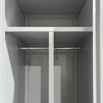 Piirdega kolmekohaline metallist riidekapp Rehalt Systems, 1800 × 1200 × 500