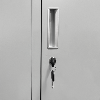Piirdega kahekohaline metallist riidekapp Rehalt Systems, 1800 × 800 × 500
