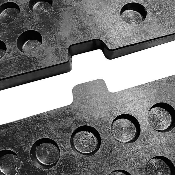 Liikluskünnise Eurostal 60 cm laiune, H30, must, otsaelement, komplekt 4
